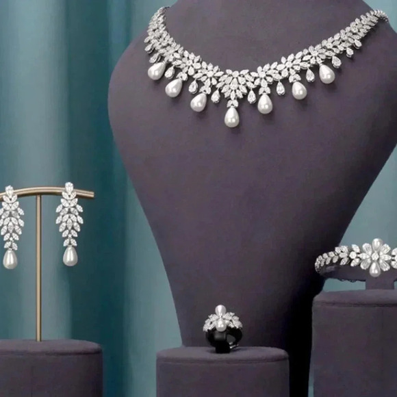 7pc. Tiara Bridal set.  ( Your choice of Necklace Sets ) See last 2 pictures - Picture 16 of 16